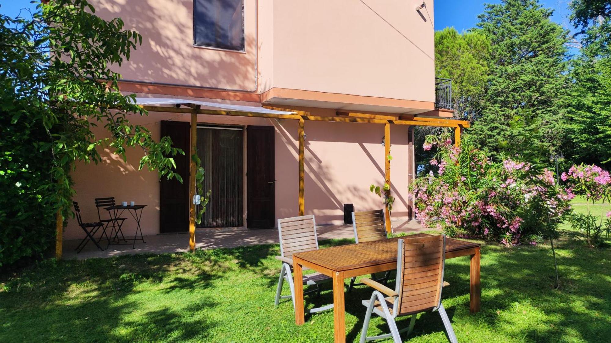 Camping Le Marche Apartments Gualdo di Macerata Exterior foto